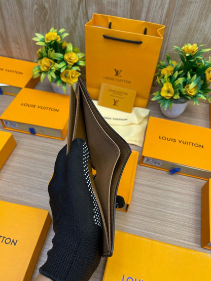 LOUIS_VUITTON_WALLET_V649