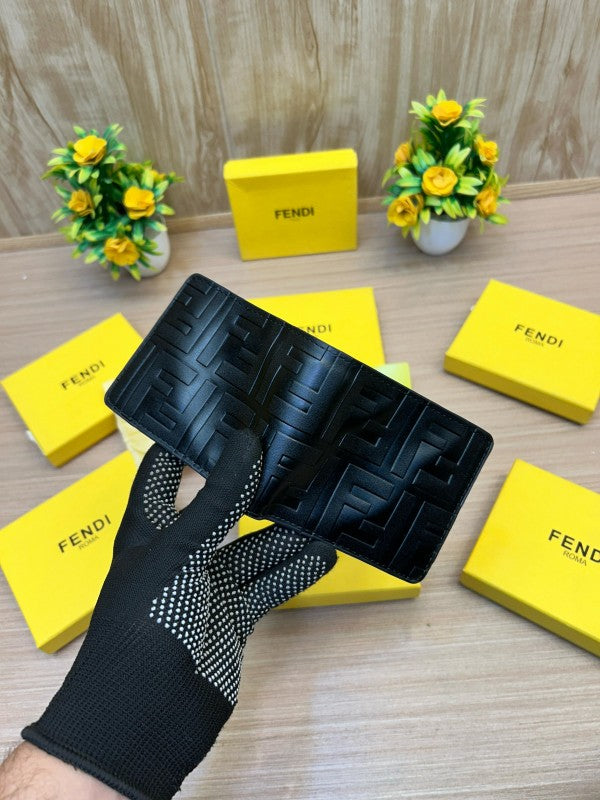 FENDI_WALLET_V679
