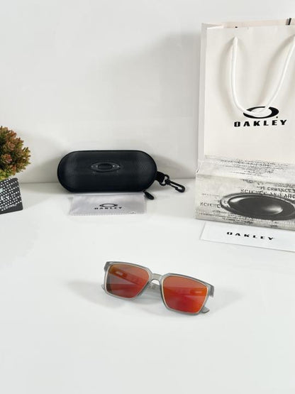Oakley_3384_Grey_Orange_Mercury
