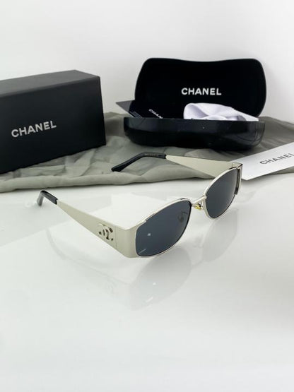 chanel_silver_black_800356