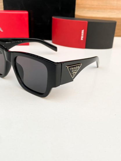 Prada_black_6092